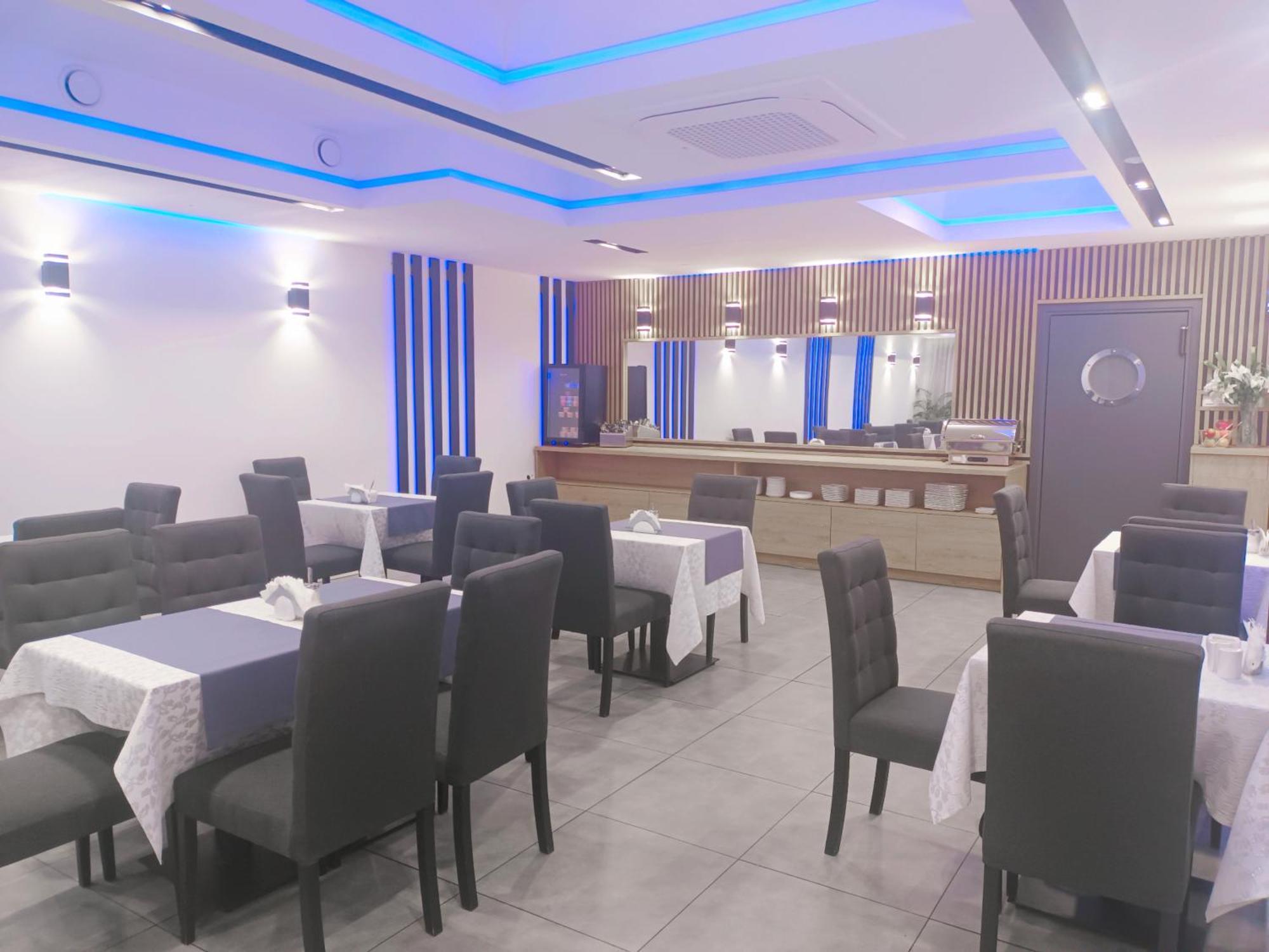 Hotelik & Restauracja Amber Raszyn Dış mekan fotoğraf